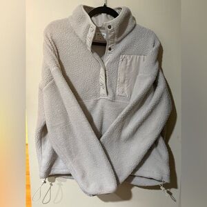 WILO x Anthropologie cream fleece / cozy / simple / neutral / cabin core / L